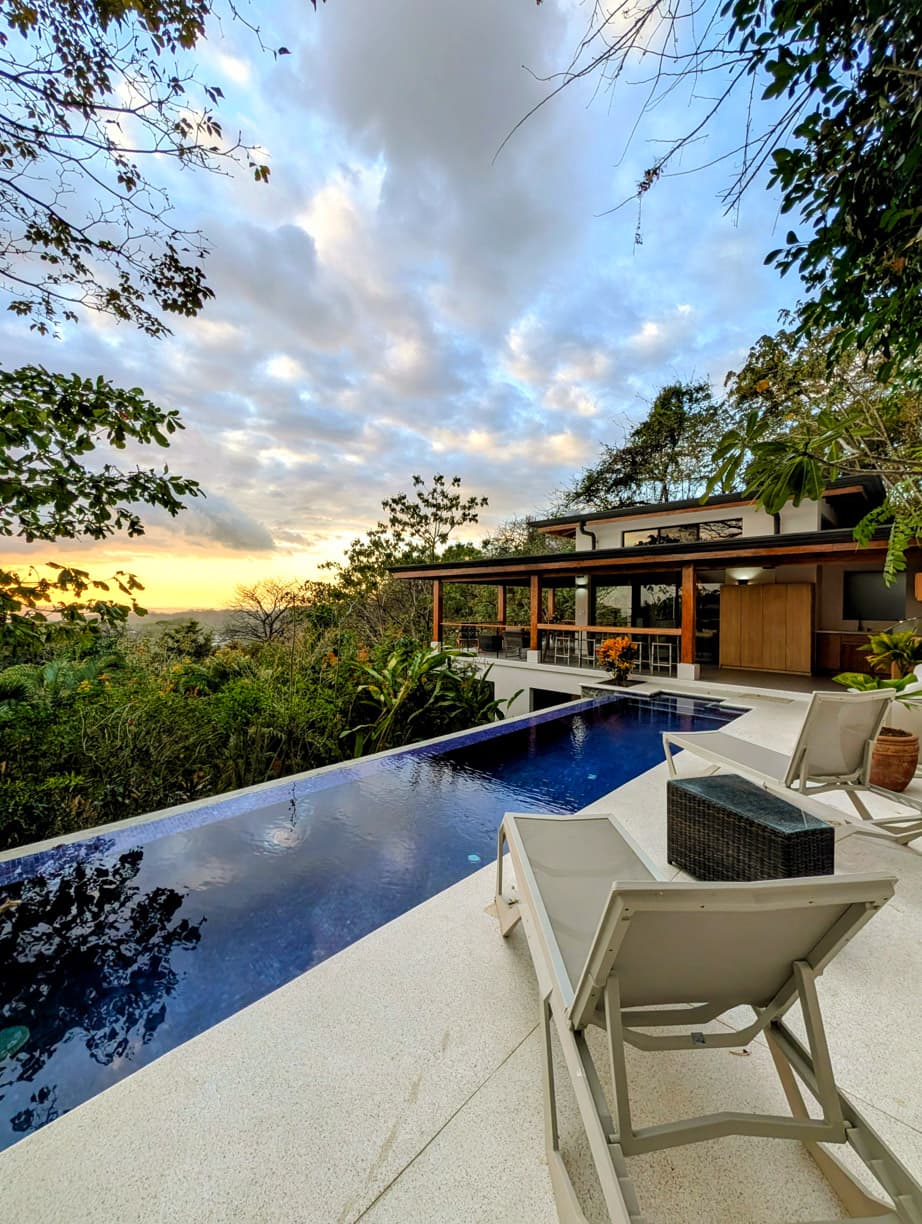 JAZ'a, New Listing, Ocean View Home